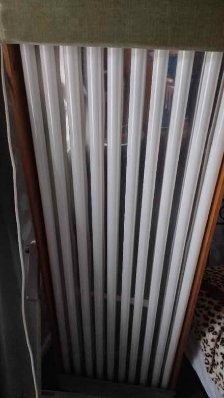 Photo of free 10 tube sunbed (Calow S44) #1