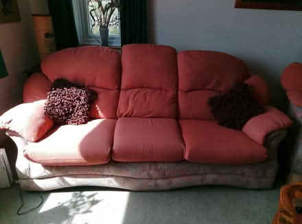 Photo of free 3 piece suite (Motherby CA11) #2