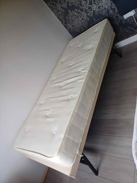 Photo of free Underbed trundle (Rose Hill OX4) #4
