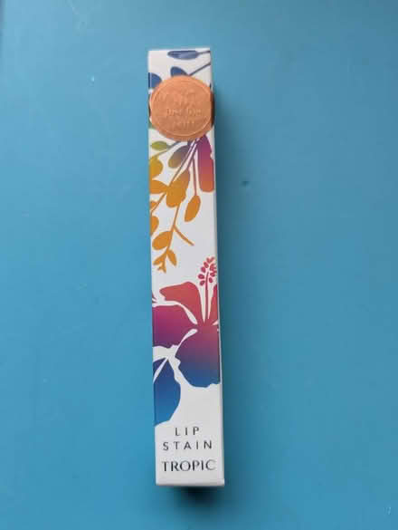 Photo of free Tropic pink lip gloss (BH14 Lilliput) #1