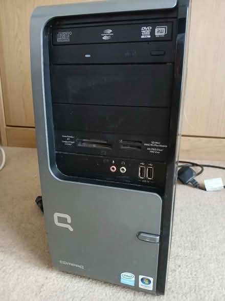 Photo of free Compaq PC for spares or repair (Beverley HU17) #1