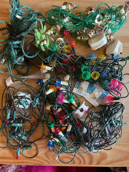 Photo of free Christmas lights (Northaw EN6) #1