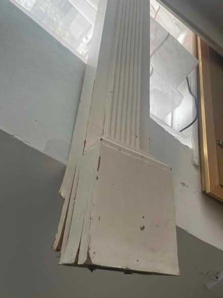 Photo of free Fire place frame (SW20) #3