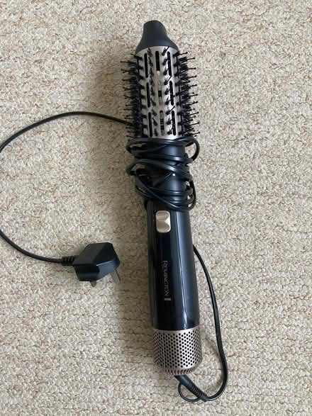 Photo of free Hot air styling brush (Waterlooville) #1
