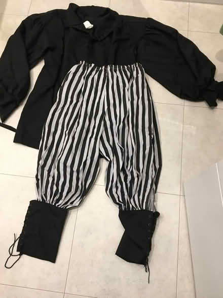 Photo of free Pirate costume (West Oxfordshire OX29) #1