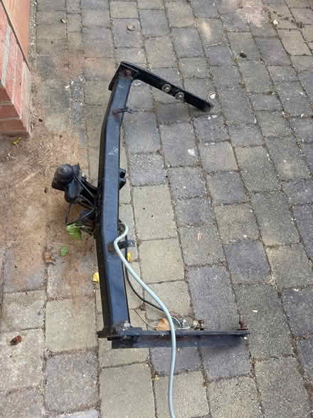 Photo of free Trailer bar (Bromham MK43) #1
