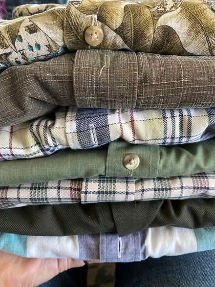 Photo of free Men’s large s/s button shirts (Bascom/Union Campbell) #1