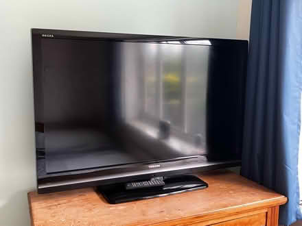 Photo of free TV 42inch (B90 Shirley) #1