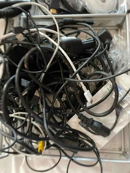 Photo of free various Wires/Cables (Gateacre L25) #1