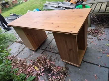 Photo of free Desk (Mottingham) #1