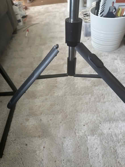 Photo of free Tripod (North Pole Road W10) #2