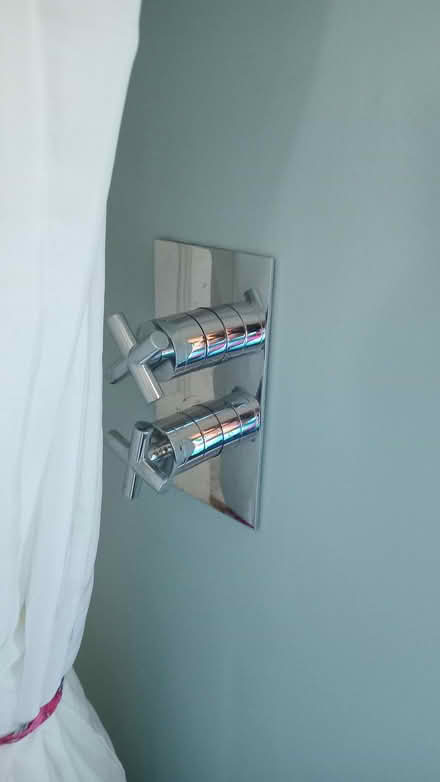 Photo of free Bathroom (Overton LA3) #2