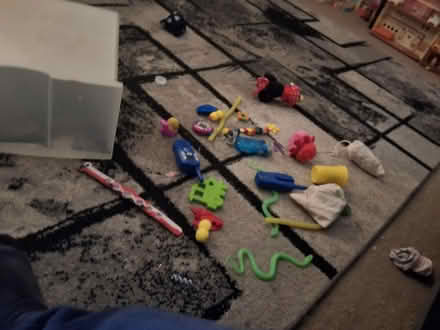 Photo of free Toys (Horley RH6) #1
