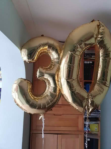 Photo of free 30 birthday balloons (Welling DA16) #1