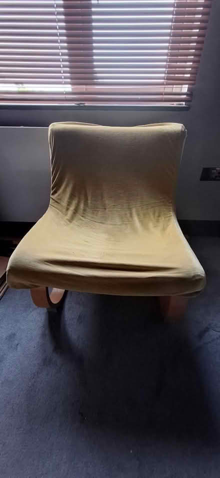 Photo of free Pre-loved chair (SE13) #1