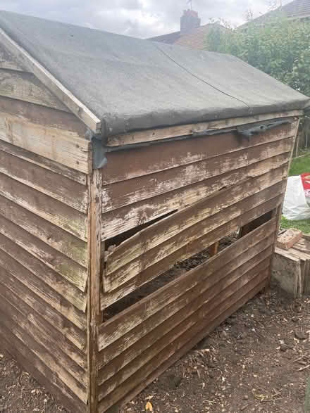 Photo of free Shed (SW20) #4