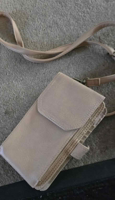 Photo of free Small cross body purse & coin purse (Block by Lombard pool) #2