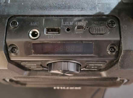 Photo of free Muse Thunder Speaker - Unreliable (Bellevue-Redmond) #4