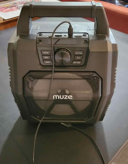 Photo of free Muse Thunder Speaker - Unreliable (Bellevue-Redmond) #1