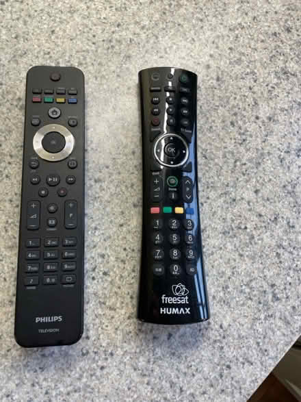 Photo of free 32” Philips TV (Danbury CM3) #2