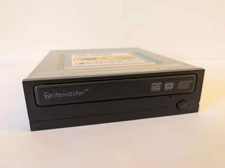 Photo of free Toshiba Internal DVD Writer for PC (Stonesfield OX29) #1