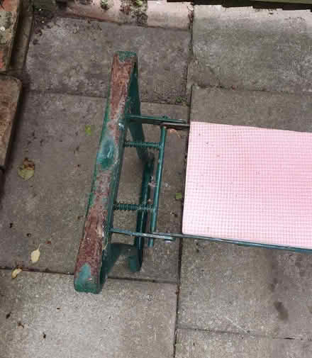 Photo of free Garden kneeler (CT7) #3