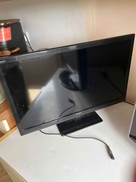 Photo of free Tv working but no remote control there are two different one (Hampden Park BN22) #2
