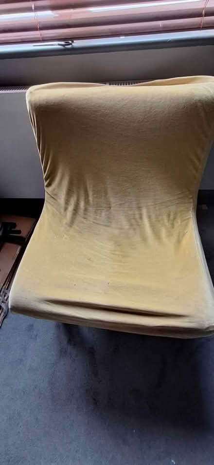 Photo of free Pre-loved chair (SE13) #4