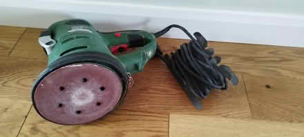 Photo of free Large 6" dia orbital sander (Kingsway Bath) #2