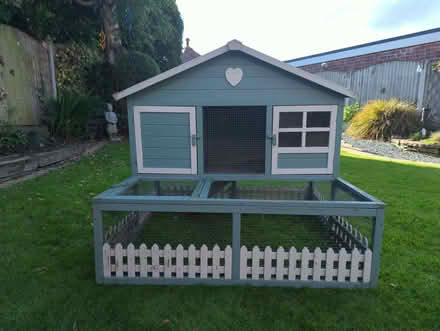 Photo of free Guinea Pig Hutch and Run! (Flanshaw WF2) #1