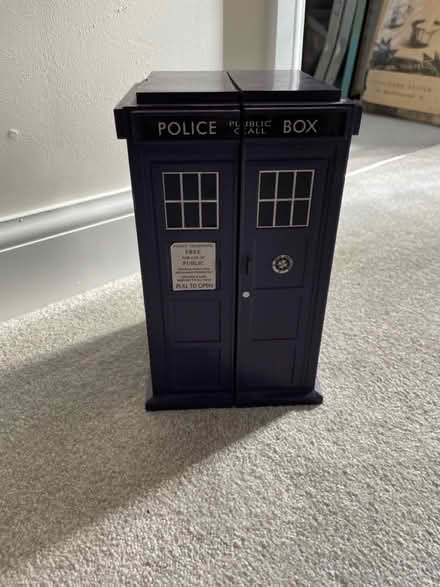 Photo of free Dr Who items (Cottam, PR4) #3