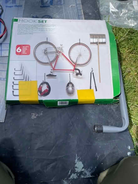 Photo of free Hook Set (Waterlooville) #1