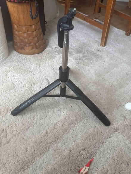 Photo of free Tripod (North Pole Road W10) #1