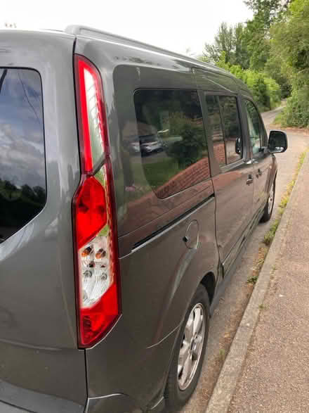 Photo of free Ford Tourneo connect rear R lens (Harpenden AL5) #4