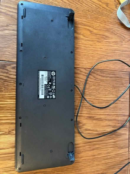 Photo of free HP keyboard (Norton Lees S8) #3