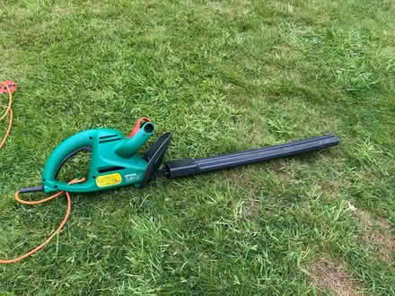 Photo of free Hedge trimmer (NG9 Stapleford) #1