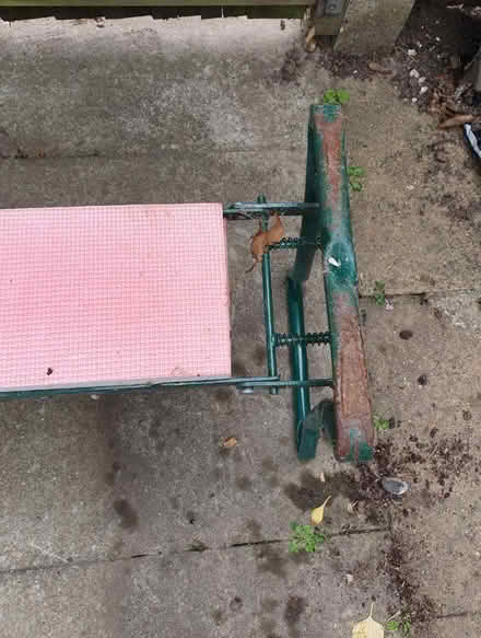 Photo of free Garden kneeler (CT7) #4