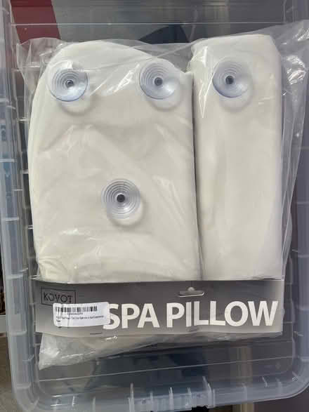 Photo of free Spa Pillow for Bath Tub (Kelvedon CO5) #2