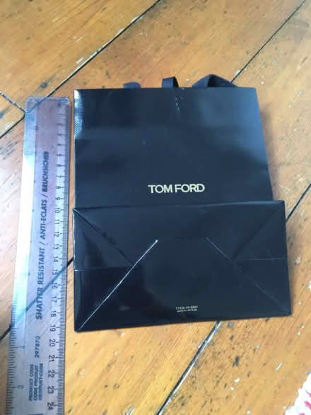 Photo of free Tom Ford gift bag (The Rushes, LE11) #1