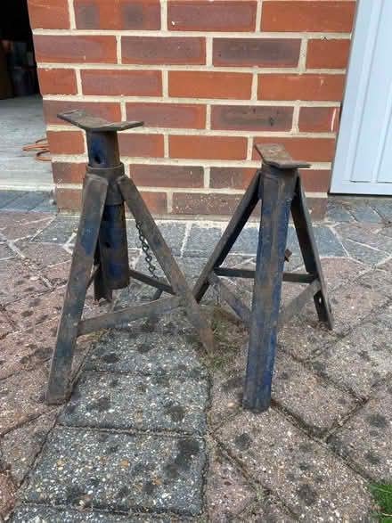 Photo of free Old axel stands (The Hythe CM9) #1
