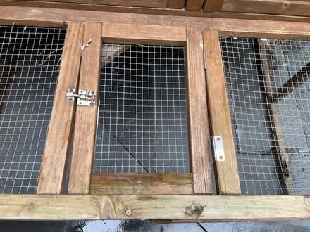 Photo of free Outdoor guinea pig hutch (RG40 Wokingham town centre) #4