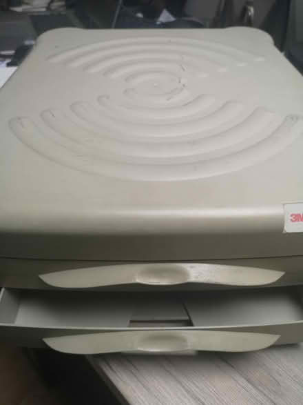 Photo of free Office monitor stand (Seven kings IG3) #2