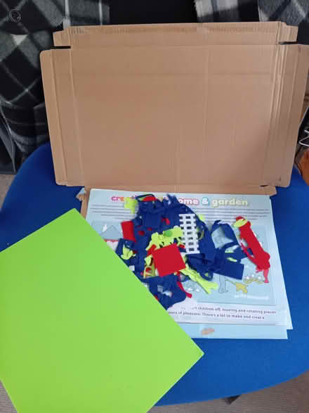 Photo of free Fuzzy Felts (CO6, West Bergholt) #2