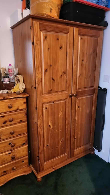 Photo of free Pine Wardrobe & 2 sets of draws (Np19 4fs) #1
