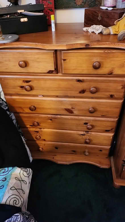 Photo of free Pine Wardrobe & 2 sets of draws (Np19 4fs) #3