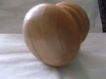 Photo of wooden knobs (Bournes Green SS2) #4