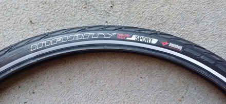 Photo of free Specialized Infinity Sport 700 x 38c Tyre (Redford EH13) #2