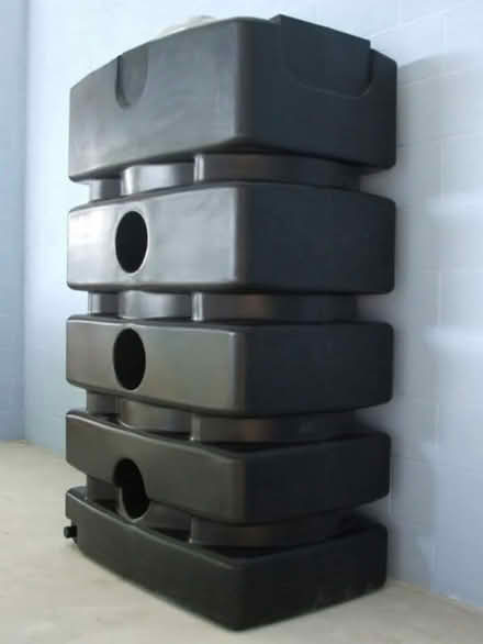 Photo of Large Tall Water Tank (Fleetville AL4) #2