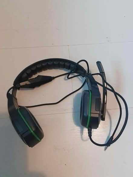 Photo of free Piranha gaming headset (Greystones) #2