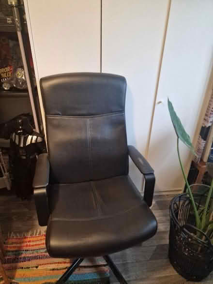 Photo of free Office chair (Endmoor LA8) #1